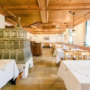 Landgasthof Zum Herz Inn